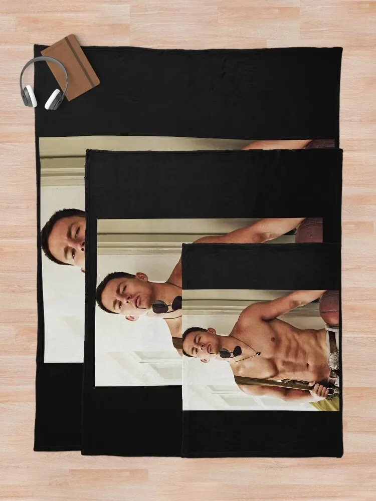 Channing Tatum Throw ���, ���� ǫ���� ���� ���� ħ��, ���Ÿ� �����̳� ���