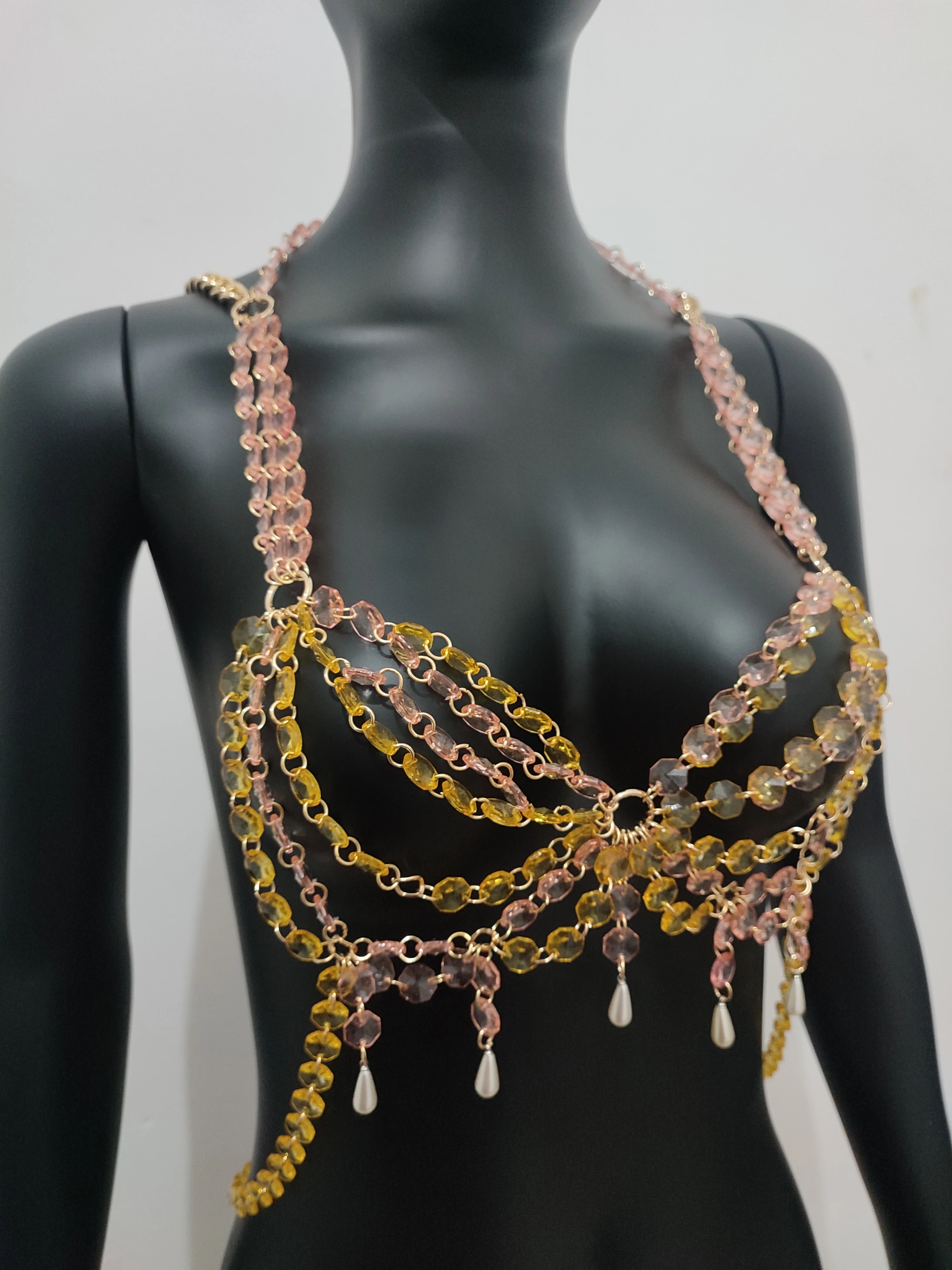 2023 Summer Colorful Transparent Acrylic Sling Tube Top Body Chain Beach Party Festival Women's Chest Fashion Jewelry