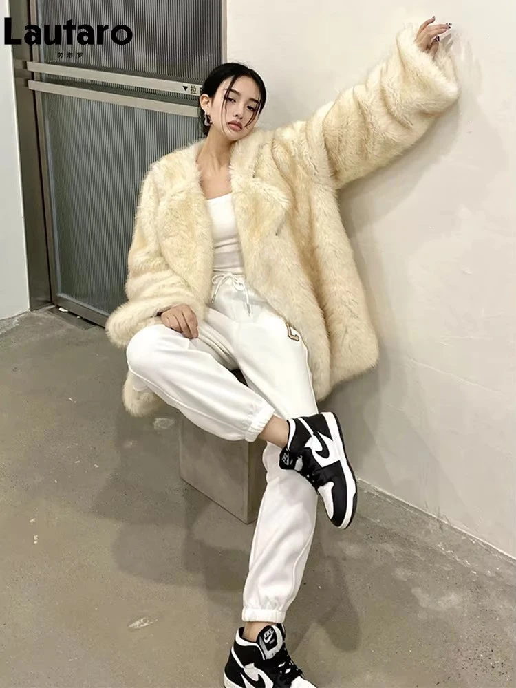 Lautaro Winter Loose Casual Thick Warm Soft Hairy Faux Fur Coat Women Luxury High Quality Furry Fluffy Jacket Korean Fashion 4