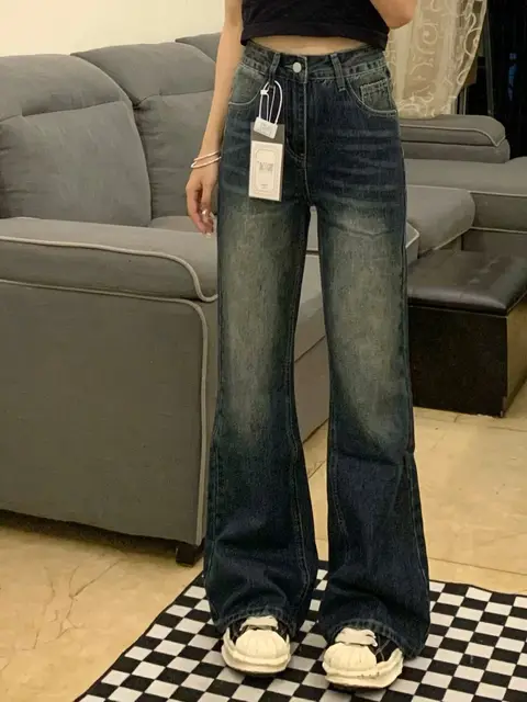 통통녀를 위한 반짝이는 선택: 배 모양 복고풍 기모 진 청바지 통통녀를 위한 반짝이는 선택: 배 모양 복고풍 기모 진 청바지