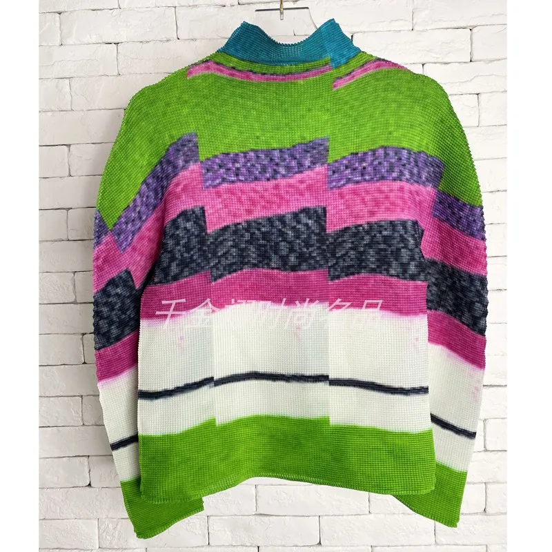 

Women graphic t shirts Miyake Pleated Fashion Batwing Sleeve Slim Spring/Autumn Folds Turtleneck Bottom Tops Tide