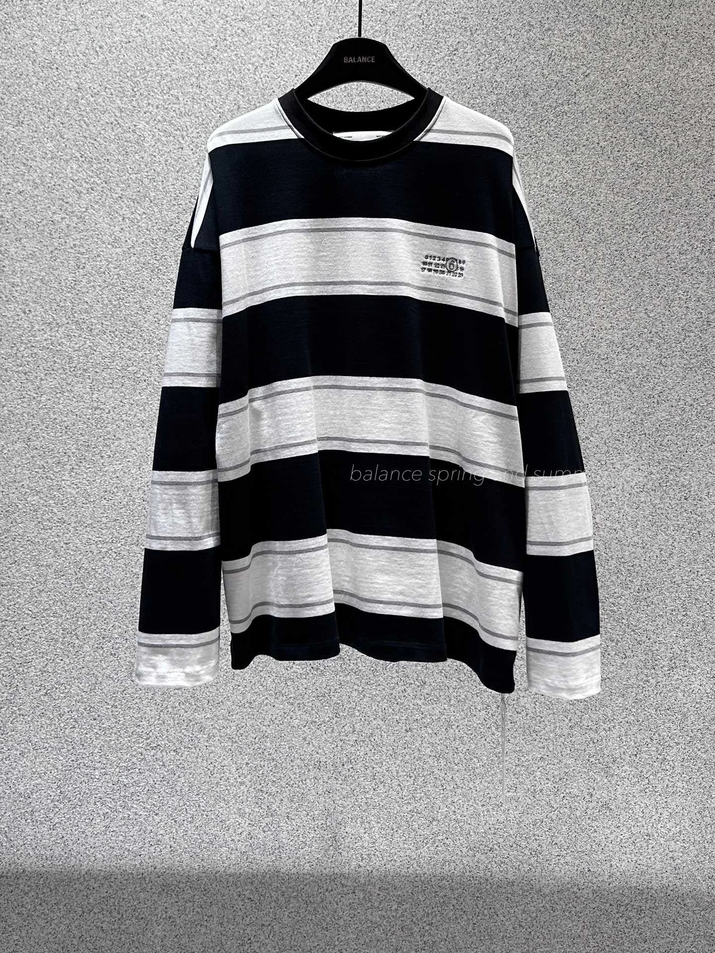 

Mmsix Women's T-shirts 2024 Spring Summer Stripes Patchwork Design Round Neck Short Sleeve Casual Cotton Loose Pullover Tops
