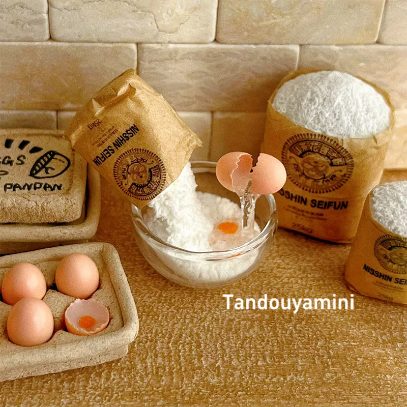 Miniature DIY Kitchen Scene for Dolls - 1:6 1:12