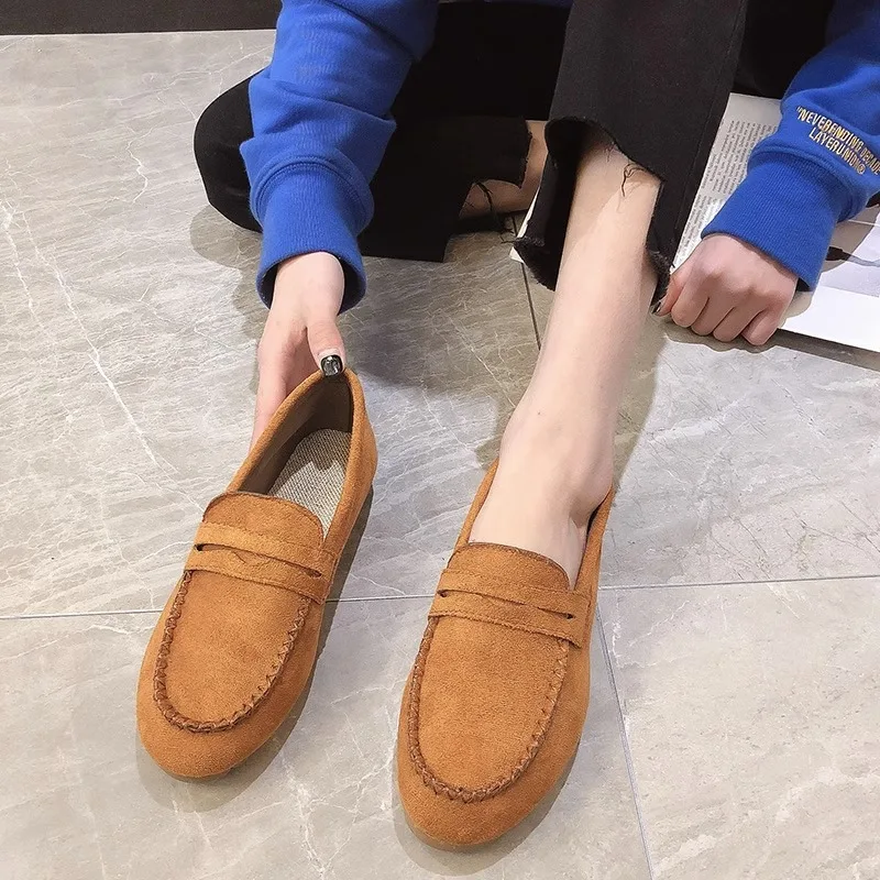 

Мягкие женские туфли, осенняя женская обувь, Повседневные кроссовки с круглым носком, лоферы с мехом, с закрытым носком, без застежки, Осенние Мокасины, новое платье