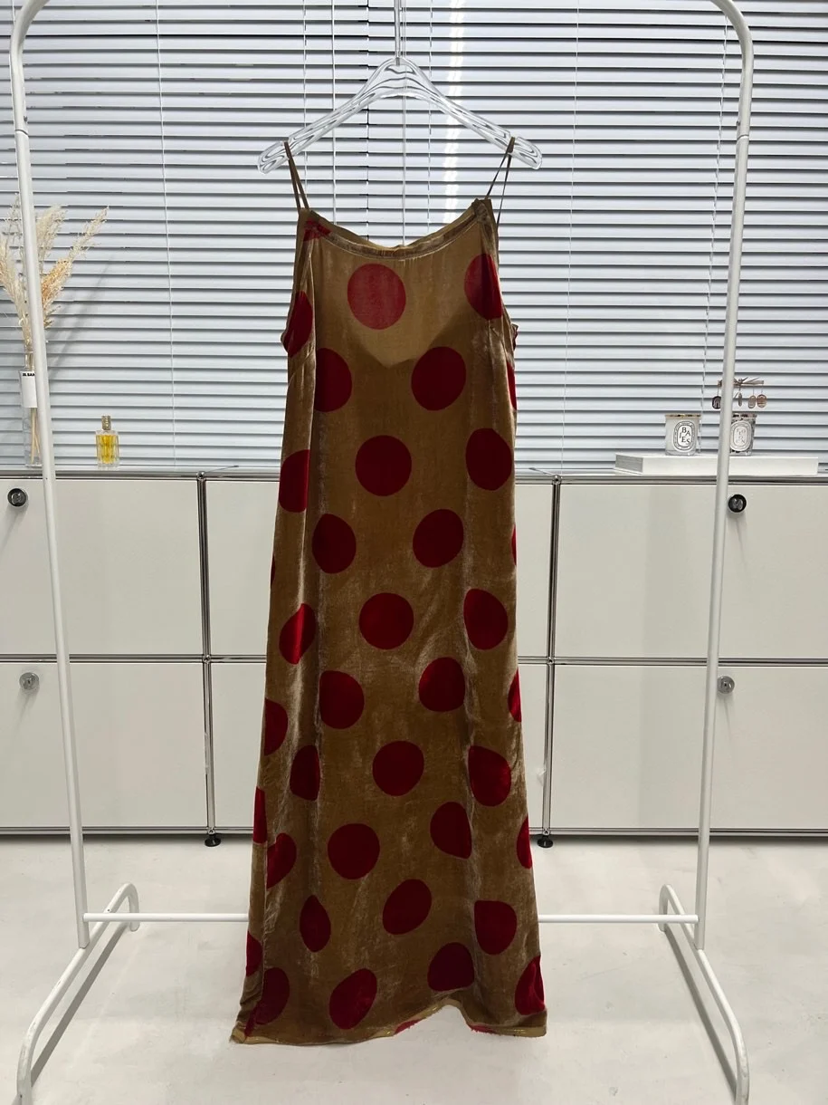 

Silk Polka Dot Halter Long Dress Casual Fashion 2024 Summer New hot1226