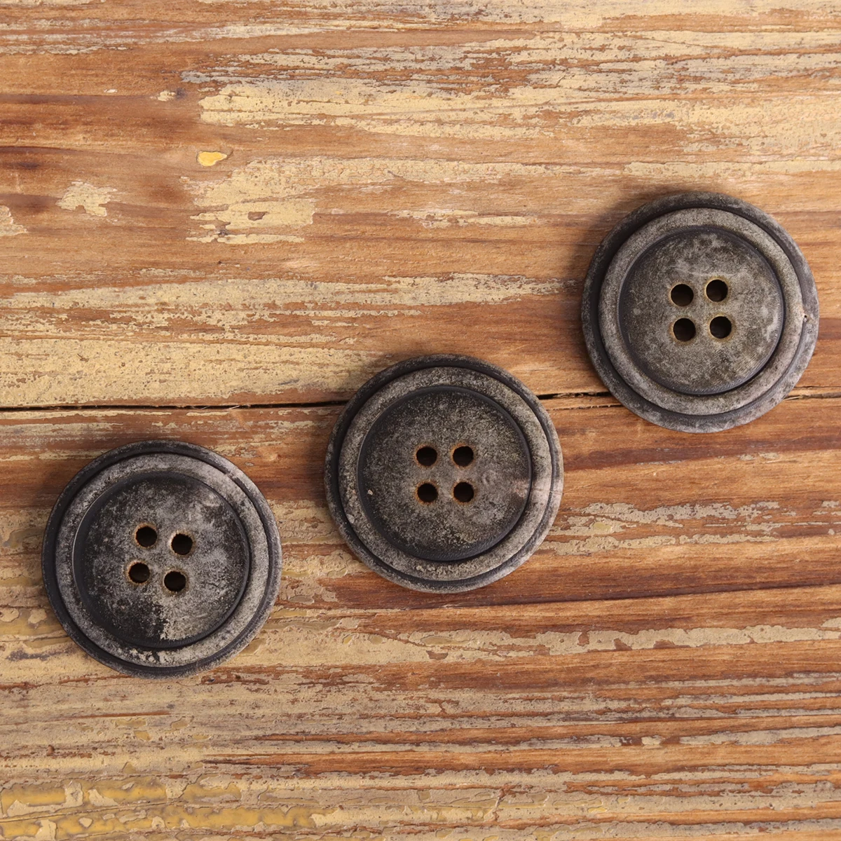 6pcs Grey Genuine Honr Buttons Scorched Black Vintage Old Designer Dull Polished Button Natural Coat Winter Sewing 4