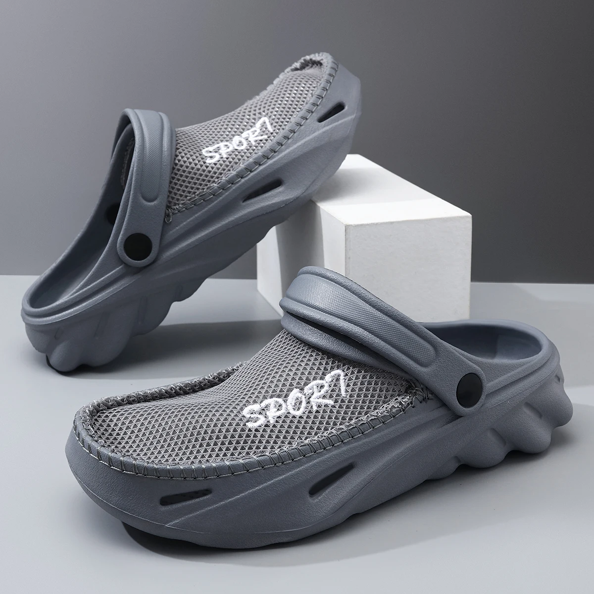 Mens Hole Clogs Slippers Dual-Purpose Man Garden Shoes Arch Support Slides Summer Beach Flats Non-slip EVA Half Drag
