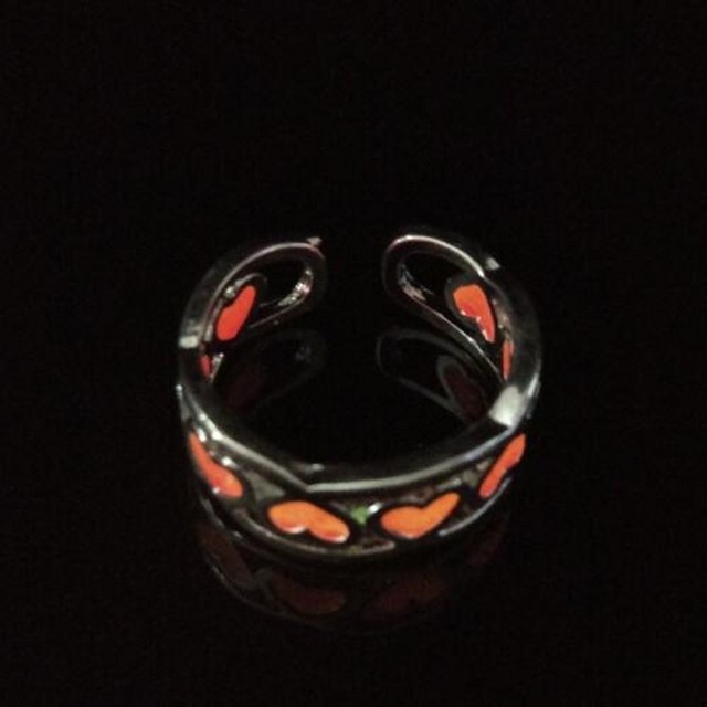 pcs Couple Luminous Finger Rings for Women Men Glowing In Dark Heart Lover Wedding Bands Women Girls Jewelry Gift Accessories