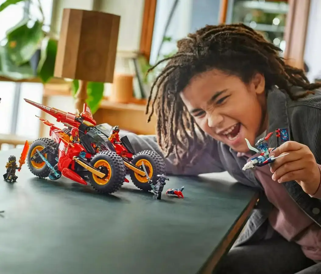 LEGO ® NINJAGO ® Veículo de combate Dragons Ninja em Ninja