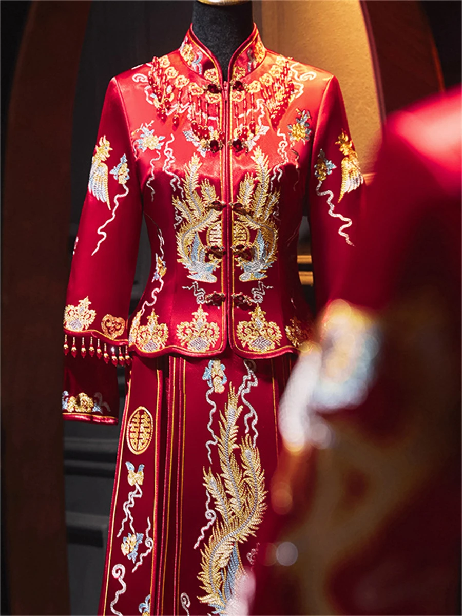 

Women Wedding Dress Chinese Style Phoenix Embroidered Banquet Gown Vintage Toast Cheongsam HanFu