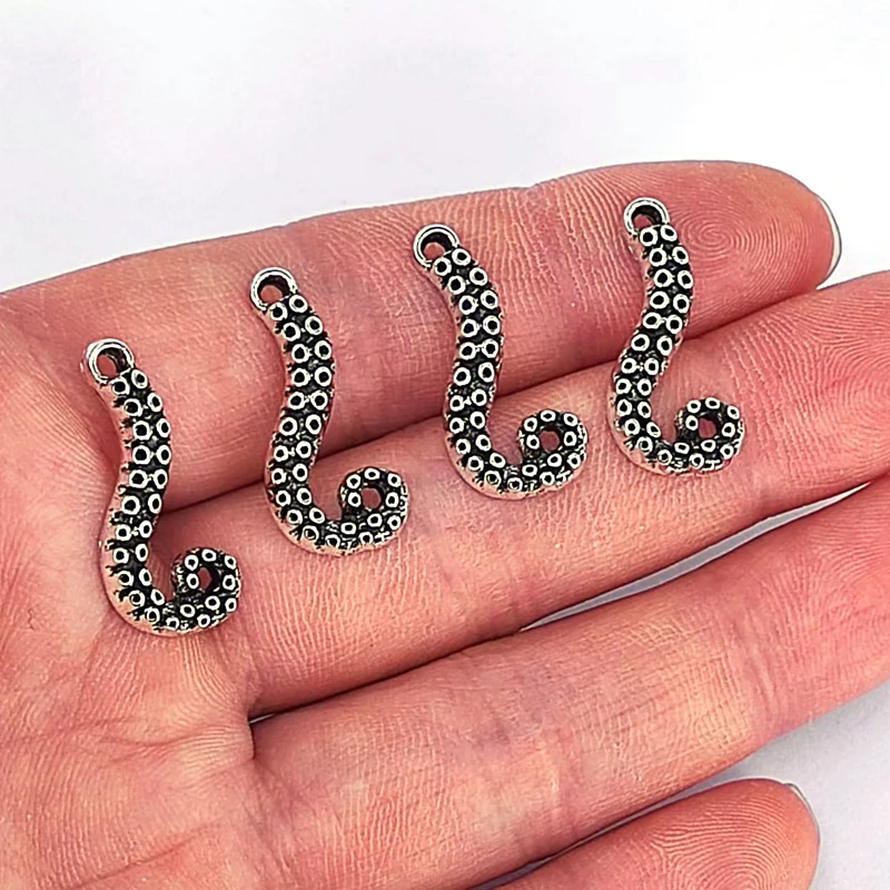 

5pcs new DIY ancient silver color cute small octopus tentacles pendant charm for women man Accessories