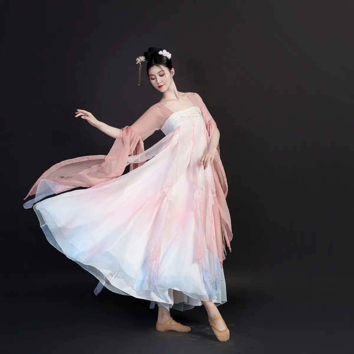 

Classical Dance Costume Gradual Suit Fairy Daily Practice Dress Loose Flowing Gauze Chinese Dance Performance Stage Dancewear