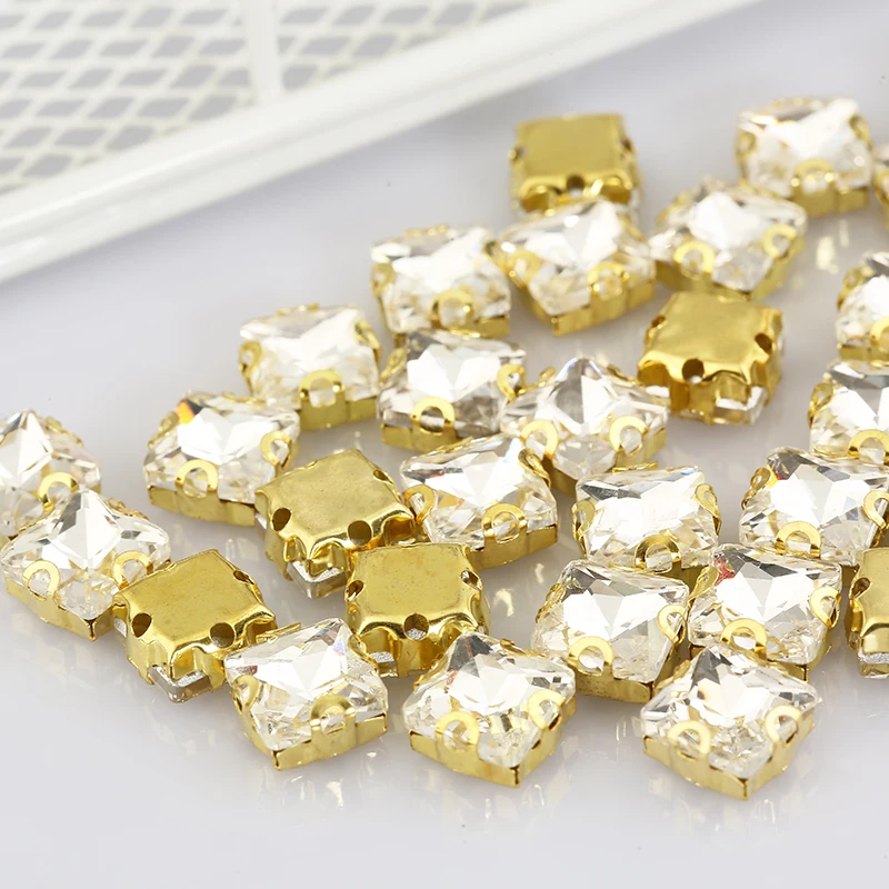 PEESOM 50PCS 유리 돌 플랫 백 슬리버 설정에 8x8mm 사각형 바느질 DIY 웨딩 드레스에 대 한 명확한 크리스탈 라인 석