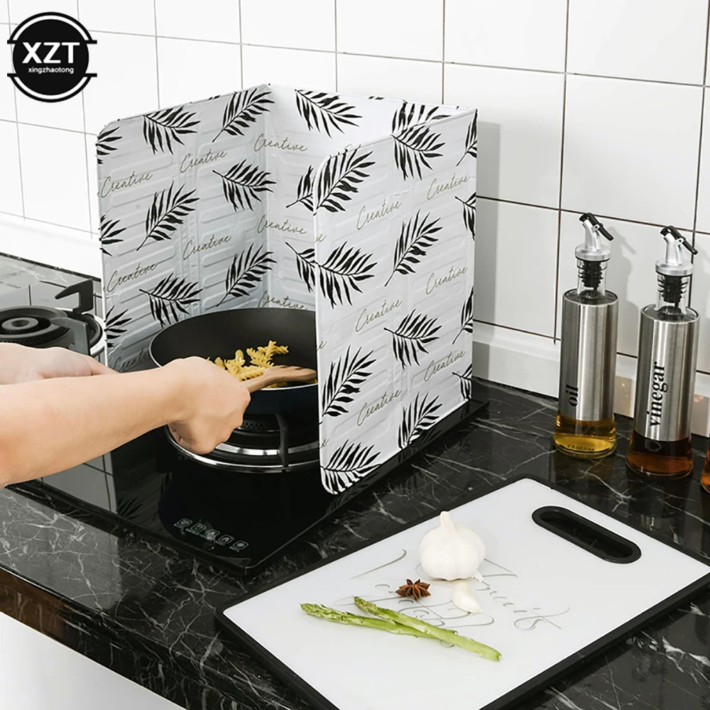 Aluminum Foldable Kitchen Gas Stove Baffle Plate Kitchen Frying Pan Oil Splash Protection Screen Home Cooking Tools