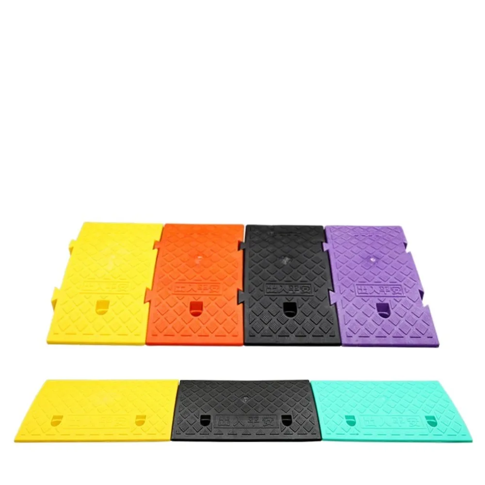 Thickened Curb Ramps Car Wheel Driveway Ramps Speed Bump Anti-Slip Threshold Ramp Black Yellow Tires Curb Truck