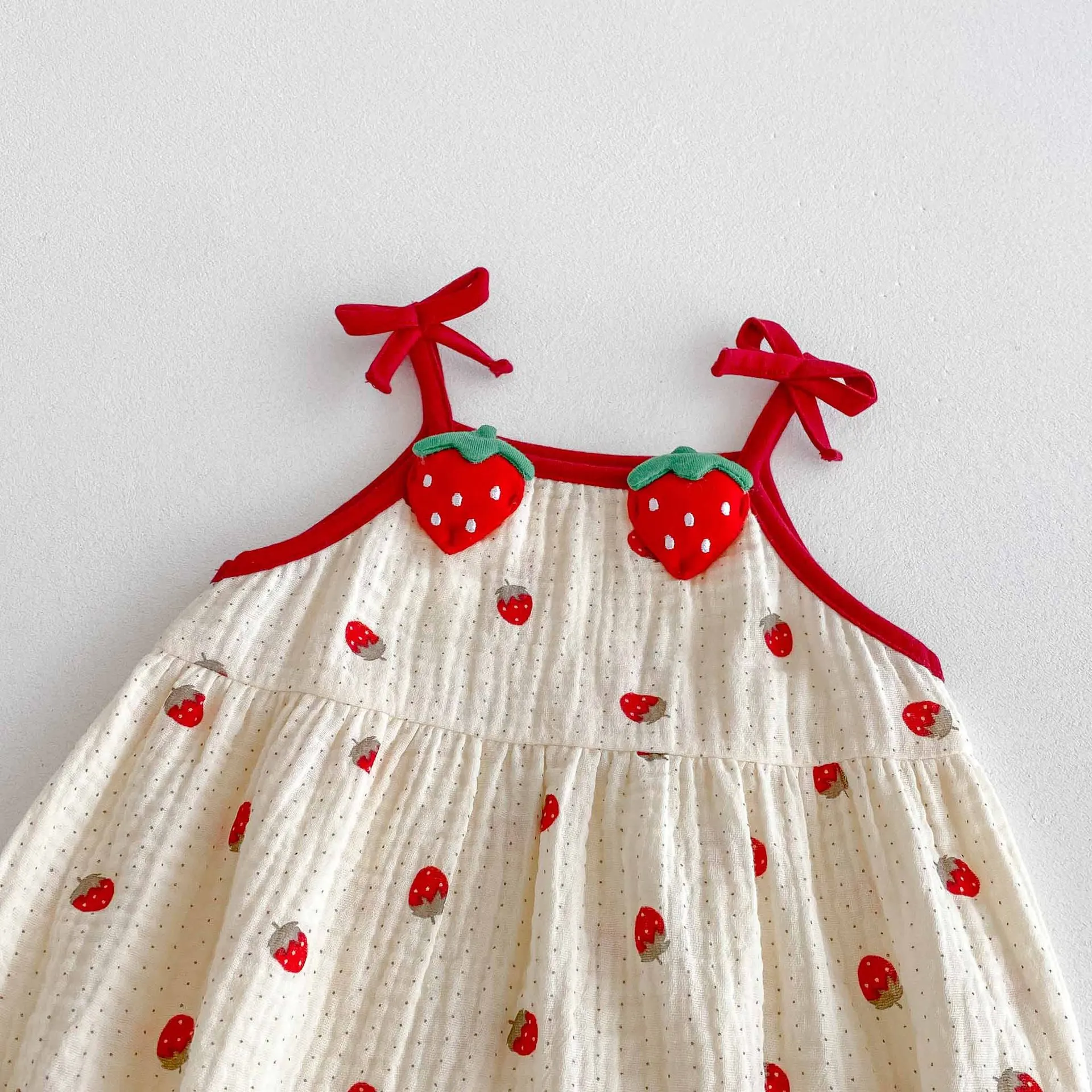 Summer Baby Girls Strawberry Print Bodysuit