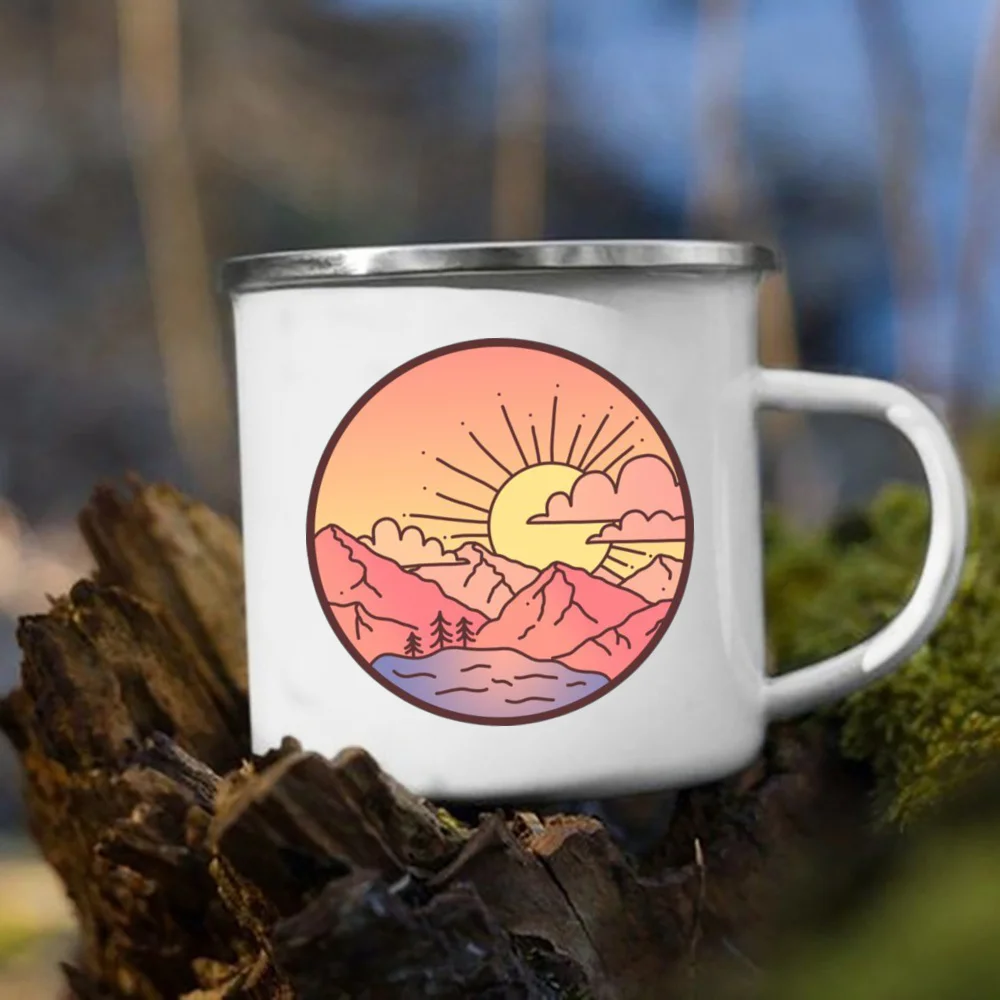 Tasse émaillée de camping pour les amateurs de plein air
