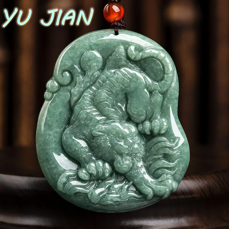 

Natural Emerald Tiger Roar Shenwei Zodiac Pendant A Real Jade Charm Ladies Men's Fashion Jewelry Hand Carved Necklace Accessor