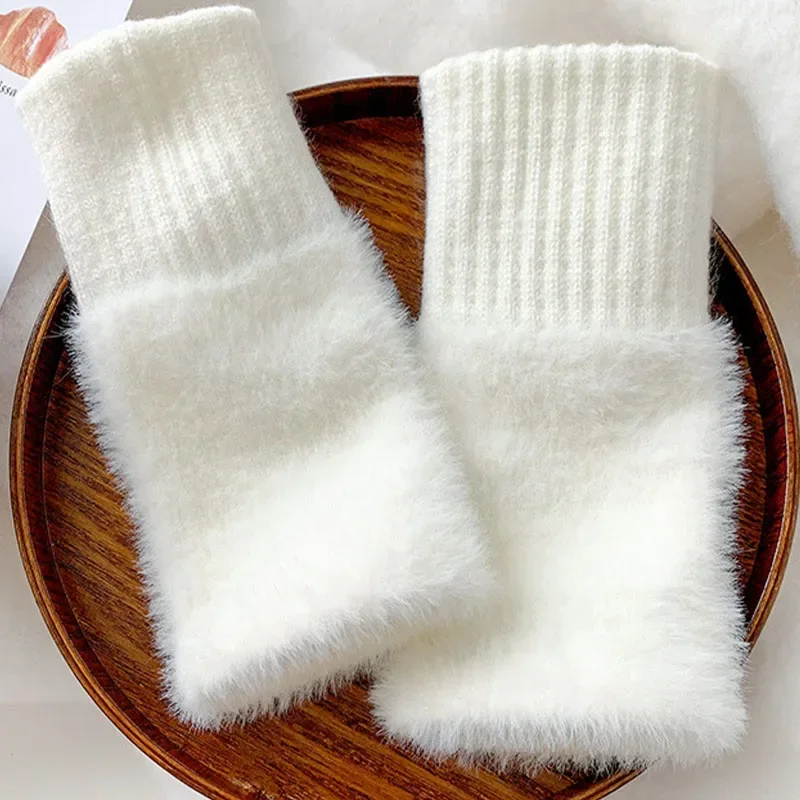 Winter Mink Fleece Soft Half Finger Gloves Women's Warm Luxury Solid White Plush Knitted Fingerless Glove Wrist Mittens Writting
