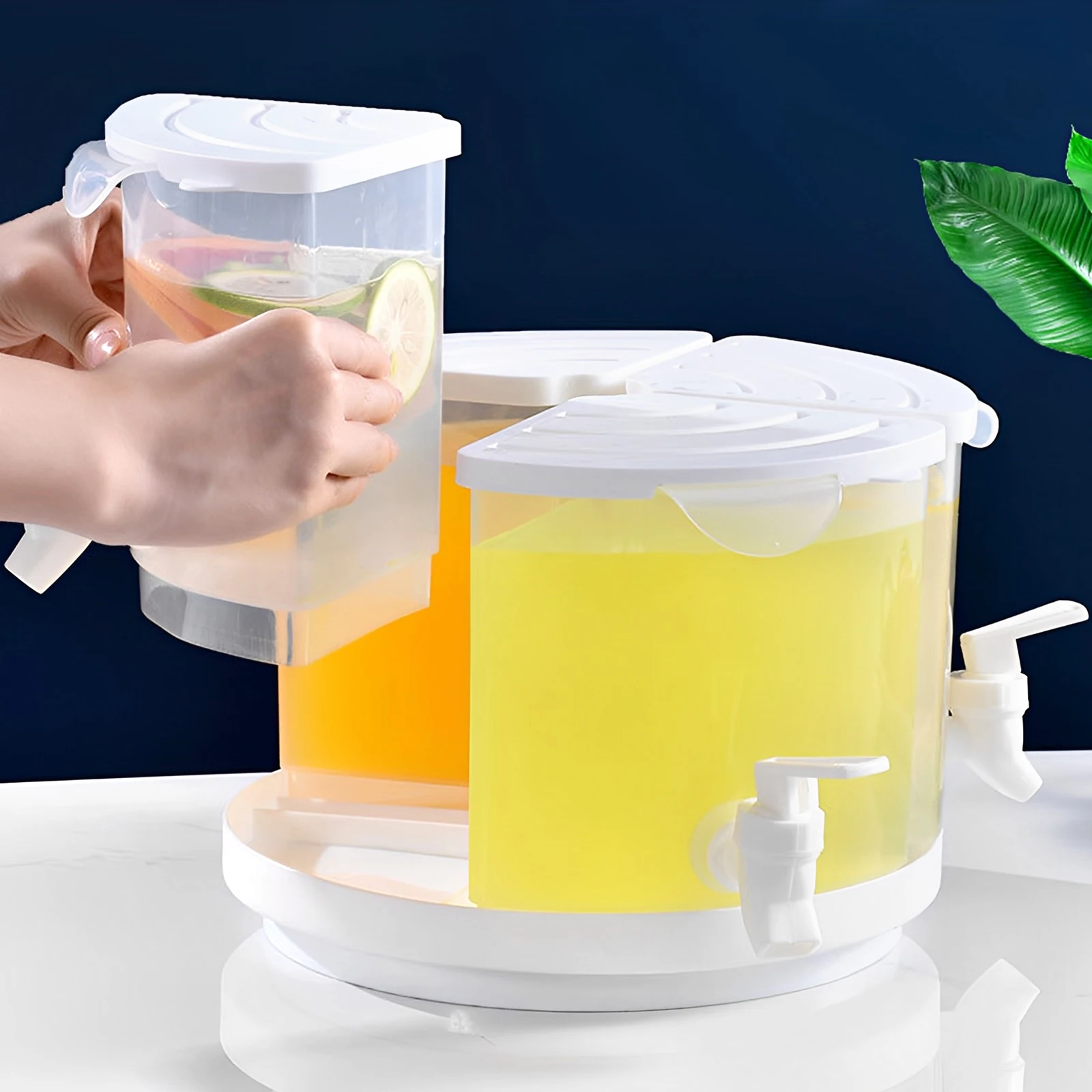 Juice Dispenser 1.37 Gallons 360&deg; Rotatable With Lid Leakproof Removable 4-Grid