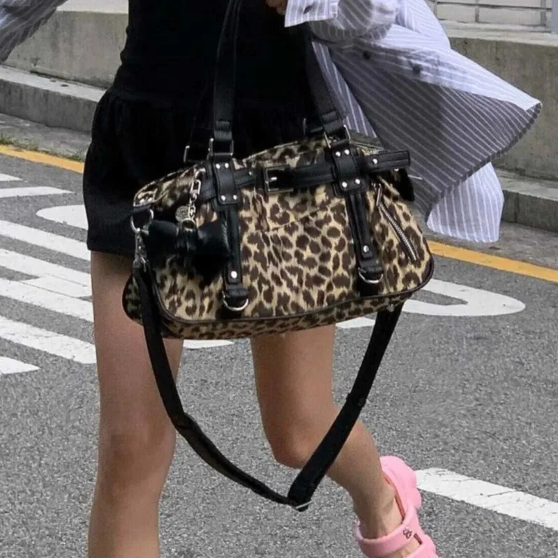 【suzen】Shinjuku y2k Leopard Big Bag Womens Y2K Aesthetic Gyaru Fashion Leopard Print Purse – The