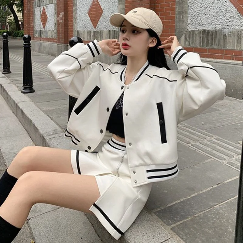 Fashion Retro Baseball Uniform Suit Women's Spring and Autumn Short Coat + High Waist Skirt Hong Kong Style Chic Two-piece Set 2022 summer new hong kong style retro high waist unique gradual curled loose shorts wide leg a line jeans women