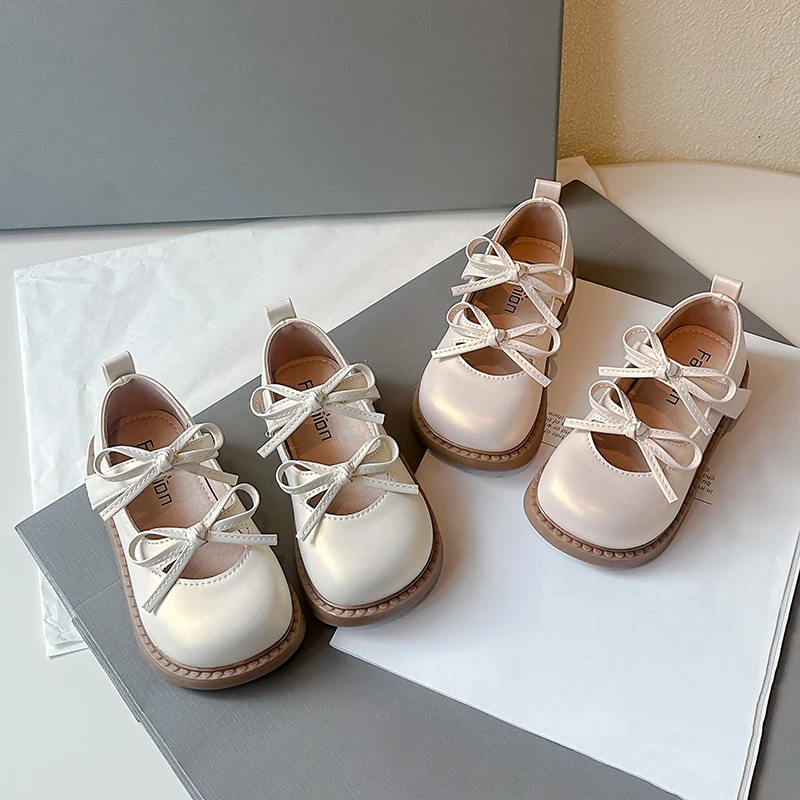 New Girls Princess Leather Shoes Sweet Bowknot Children's Flats Fashion Hollow-out Versatile Kids Causal Shoes Beige Pink