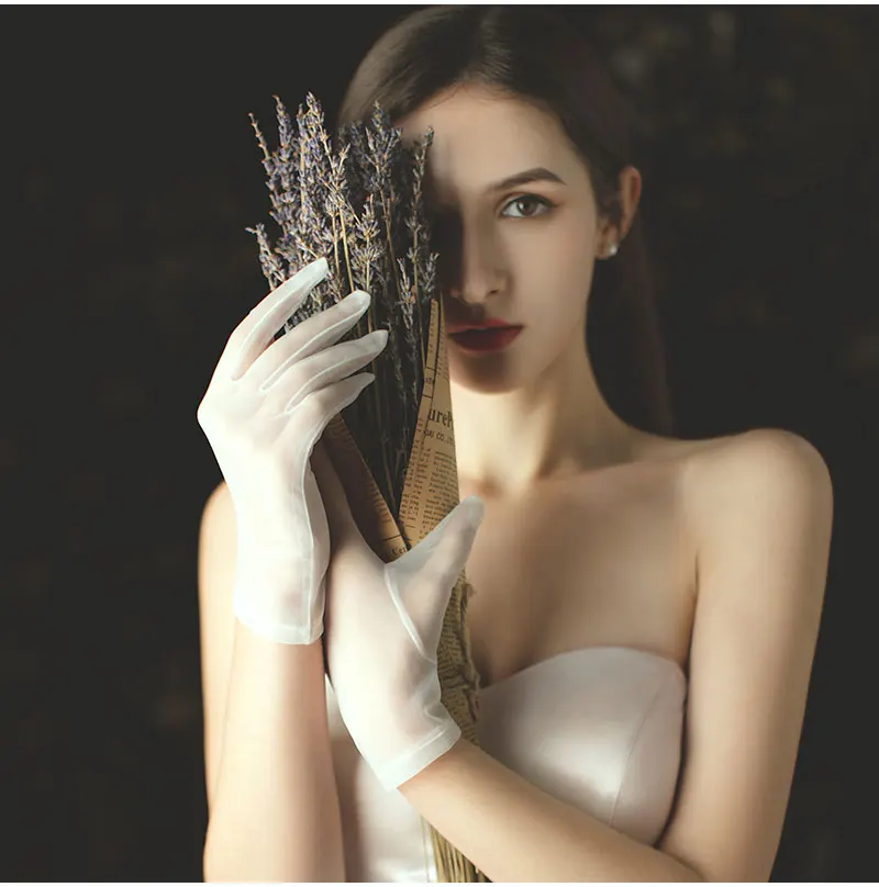Wg002 einfache handgemachte Frauen Hochzeit Braut kurze weiße Handschuhe atmungsaktive Tüll Handgelenk Finger Bräute Brautjungfer Handschuh – Detail 8