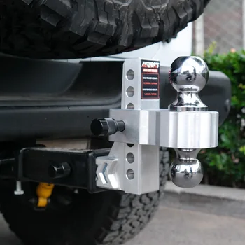 Adjustable Trailer Hitch Receiver 1