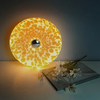 SANDYHA Elegante lampada da scrivania a forma di ciambella con paralume in vetro, perfetta per camera da letto, soggiorno e studio. Elegante apparecchio di illuminazione 1