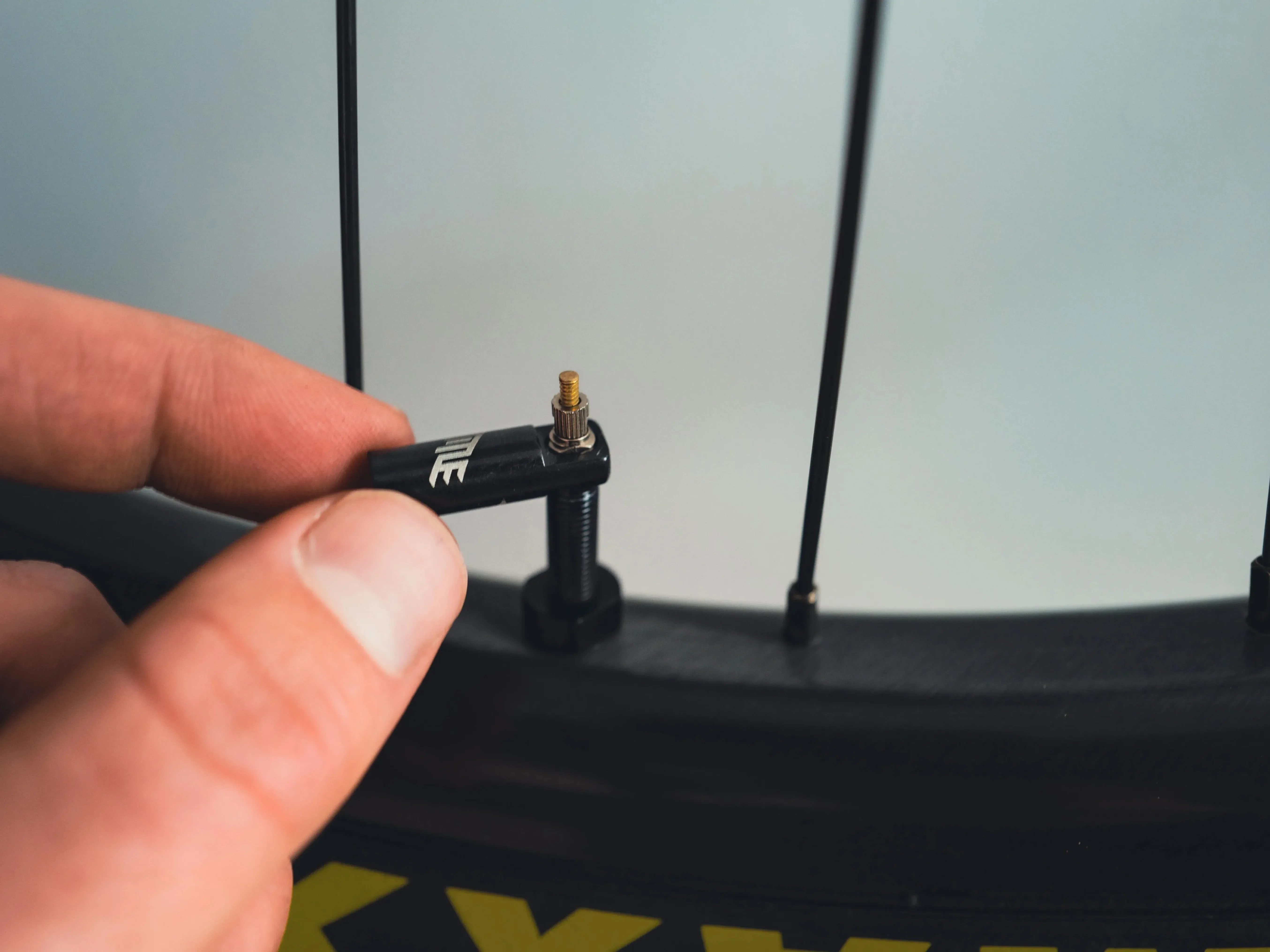 TUBELESS VALVE KIT Valve Cap Doubles As Core Removal Tool valve cap valve caps bicycle tubeless valve bicycle valve bicycle valve tool