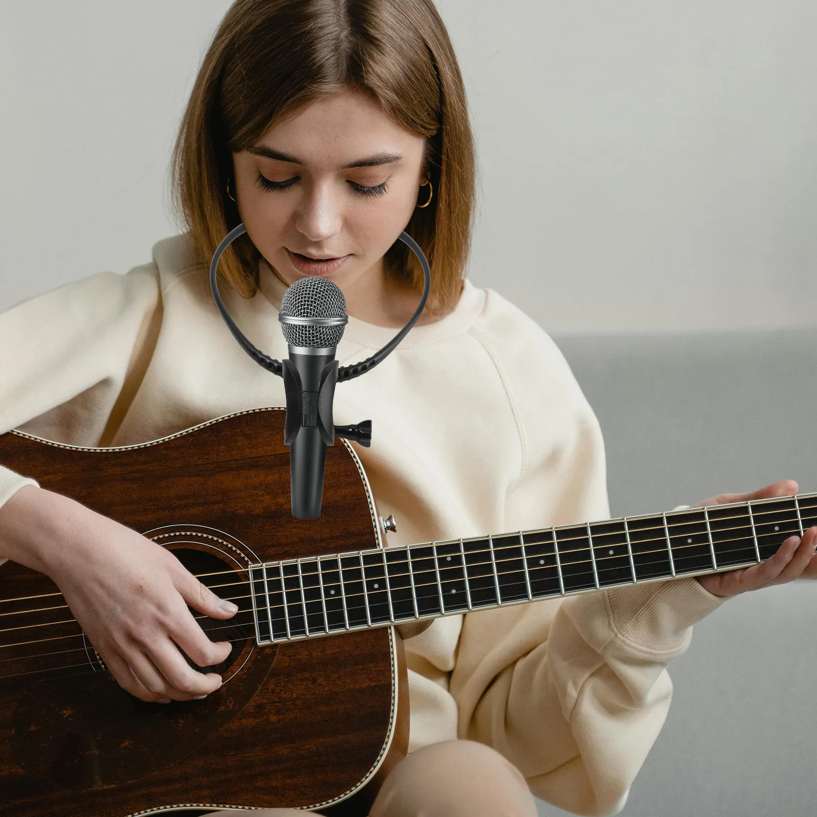 마이크 넥 마운트 마이크 클립 홀더 스탠드 조절 가능한 목걸이형 마이크 홀더, 노래, 호스팅, 야외 라이브 스트리밍용