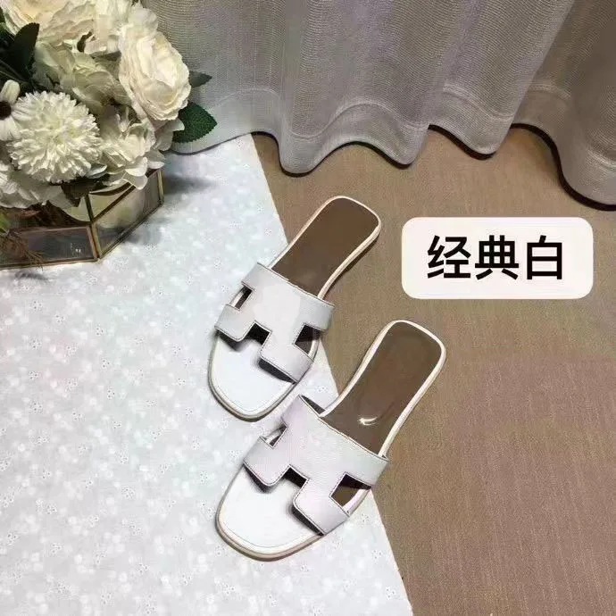 

Leather Slippers Women Sexy Low Heels Flip Flops Outdoor Sliders Casual Sandals Flat Shoes for Women