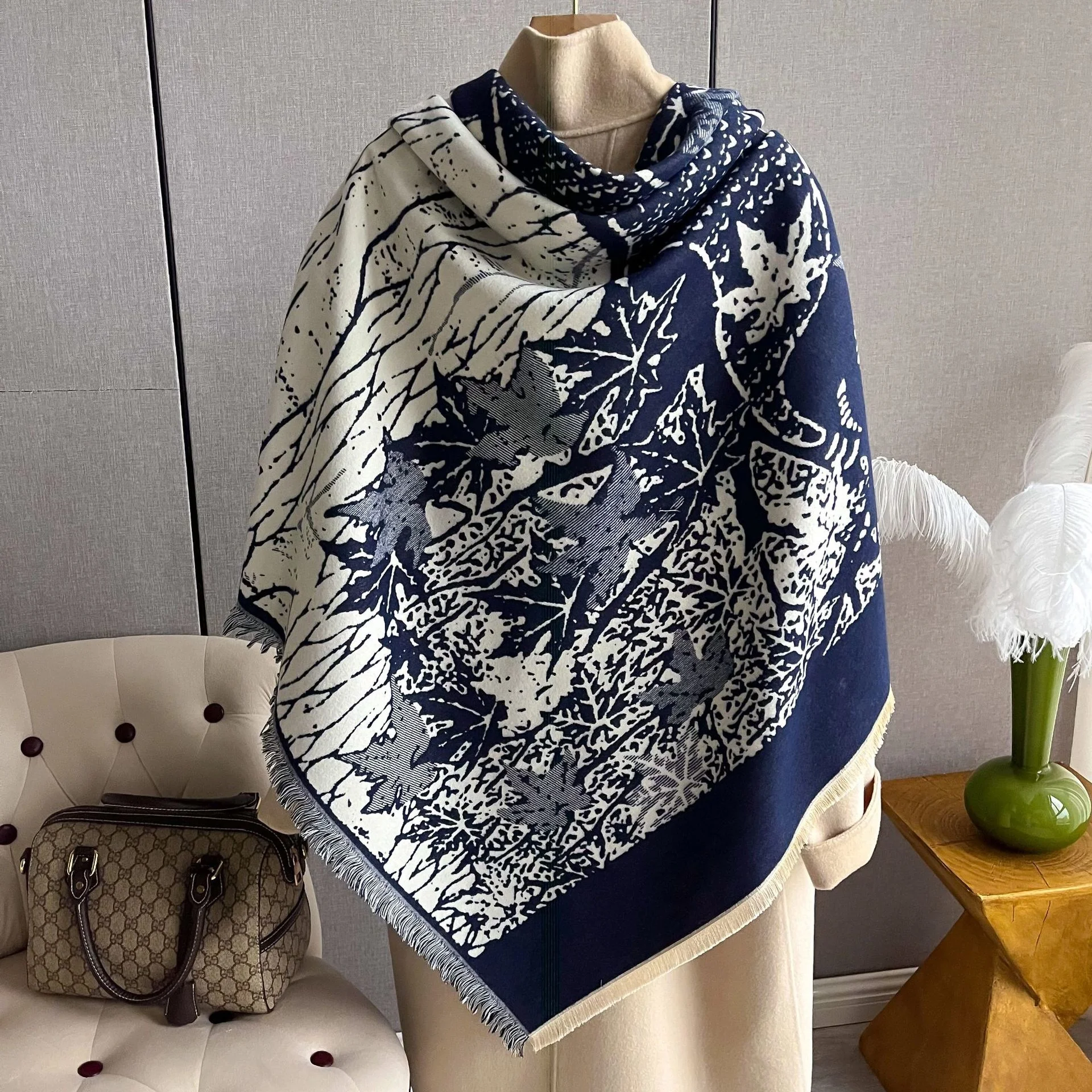 

Luxury Brand women's scarf poncho 130 x 130cm wool scarf pattern winter soft orange wrap circumference fashion cashmere feeling