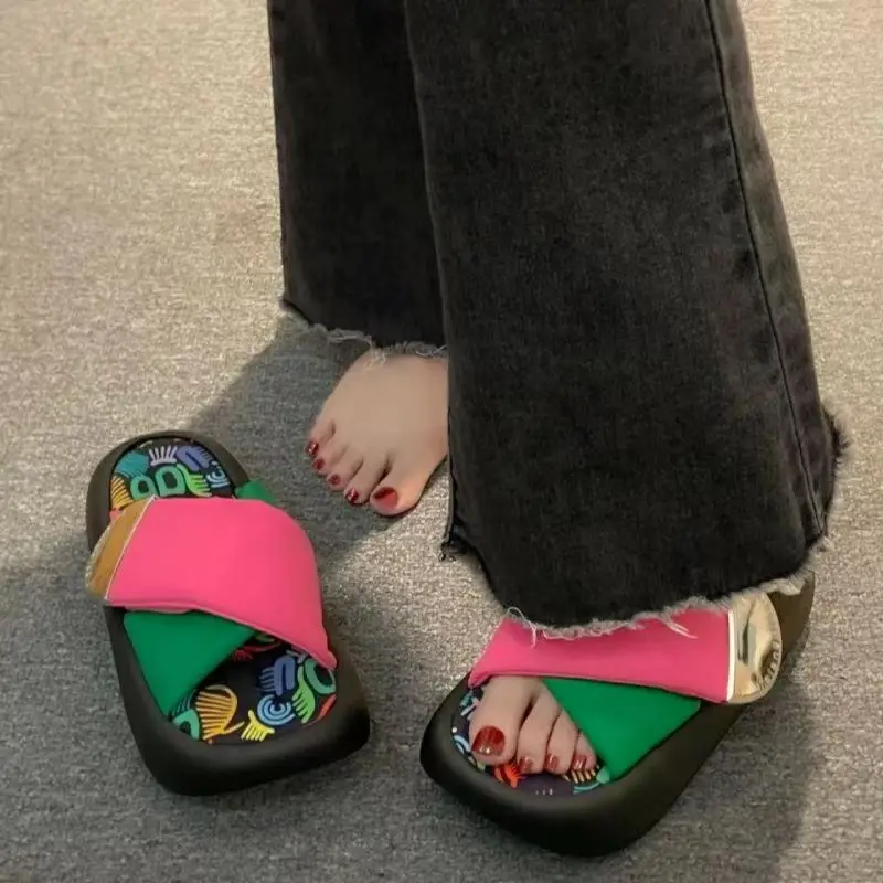 Fashion Summer 2024 Women's Platform Slippers Comfort Crisscross Band Sandals Slides Beach Home Casual Open Toe Soft