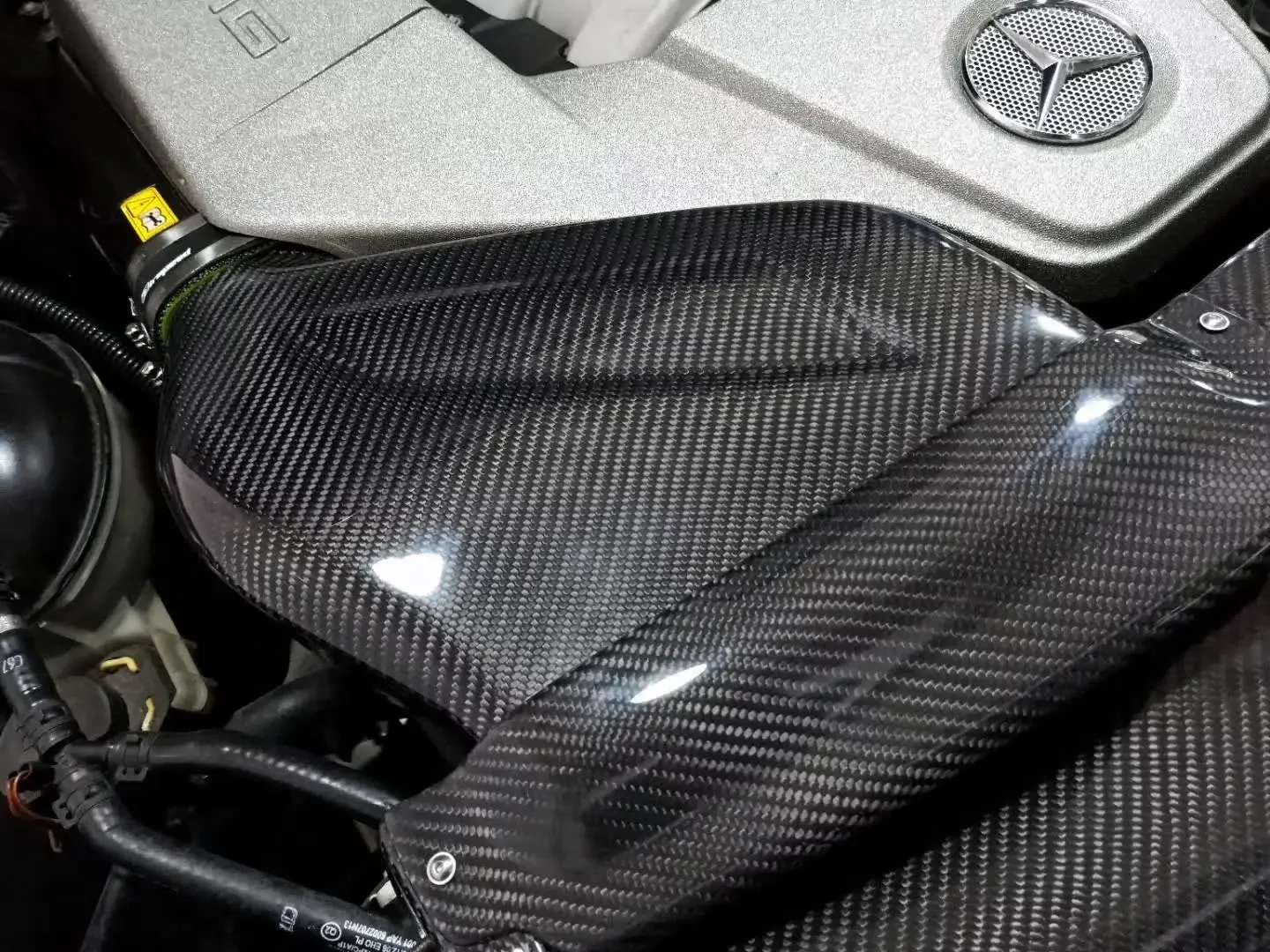 Airspeed Auto Engine Systems 100% Dry Carbon Fiber Cold Air Intake System For BENZ AMG C63 W204 M156 6.2L - Image 4