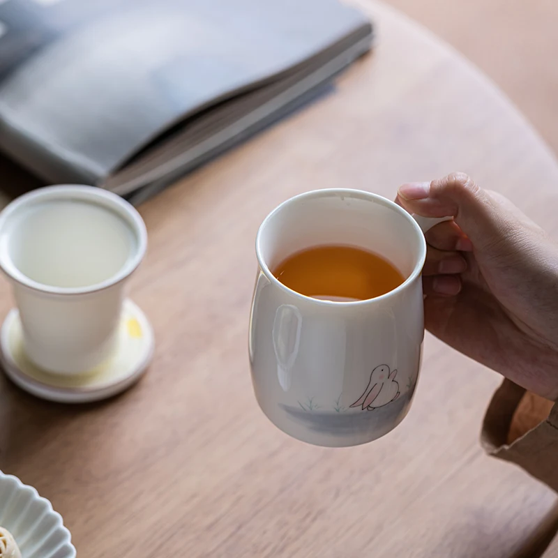 Chinese Style Ceramic Hand drawn rabbit Mugs, Home Personal Office Creative Teacup With Cover Filtered Tea Water Separation, 1Pc