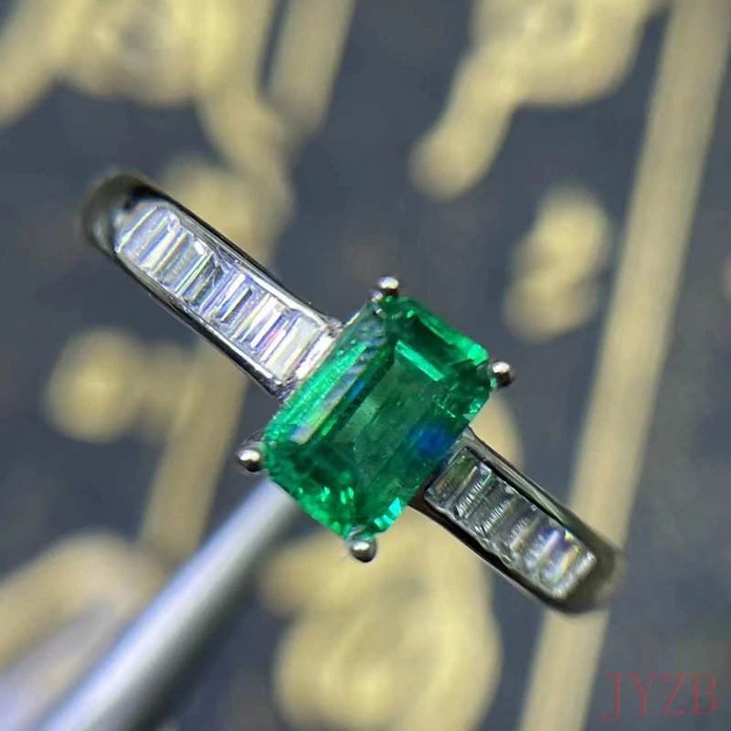 天然エメラルドペアシェイプリング シルバー925 楽天市場】エメラルド リング 指輪 プラチナ ペアシェイプ 5月