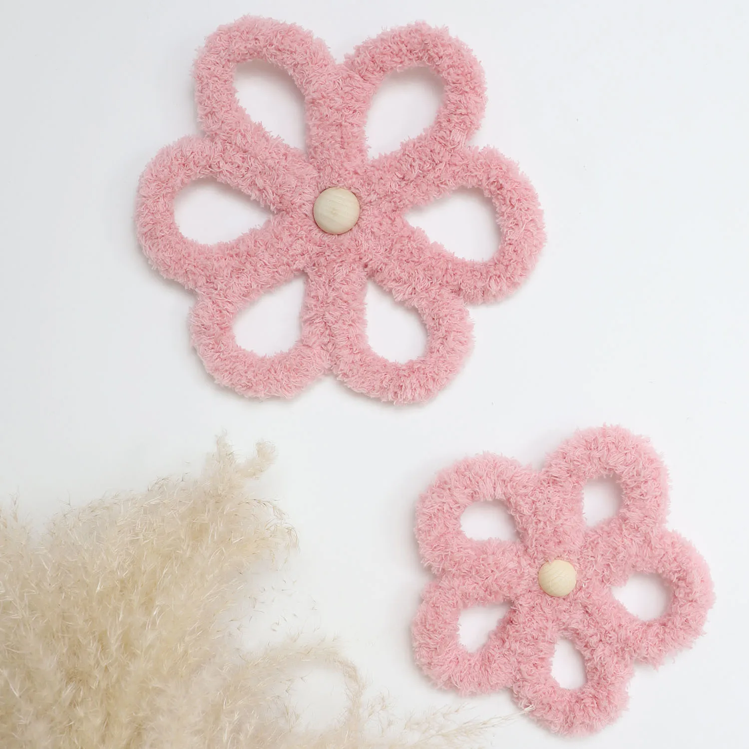 Daisy pink