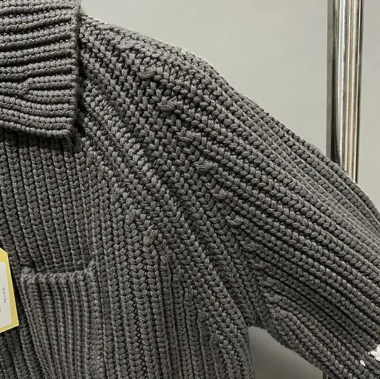 Рисунок 5 - Мужской трикотажный кардиган в 4 полоску