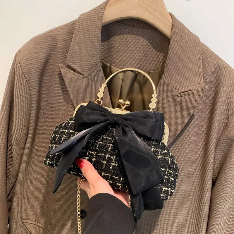 Beautiful French Fashion Bag 2023 New Vintage Bow Underarm Messenger Bag Wedding Western Style Handbag Bags for Women