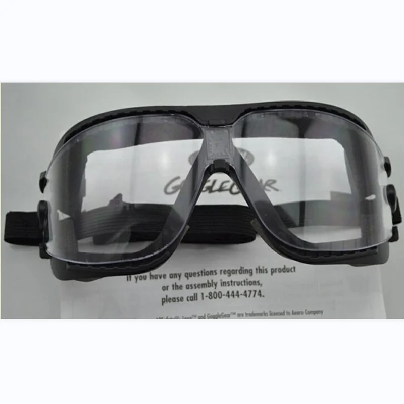 Demi-masque filtrant 3M 16618 avec cartouche porté par un ouvrier sur chantier