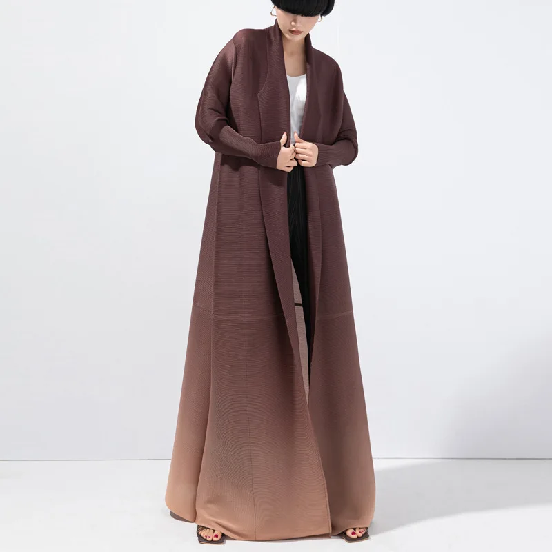 

SuperAen Folding Women's 2024 Spring New Fashion Temperament Loose Waist Print Lapel Batwing Sleeve Long Coat