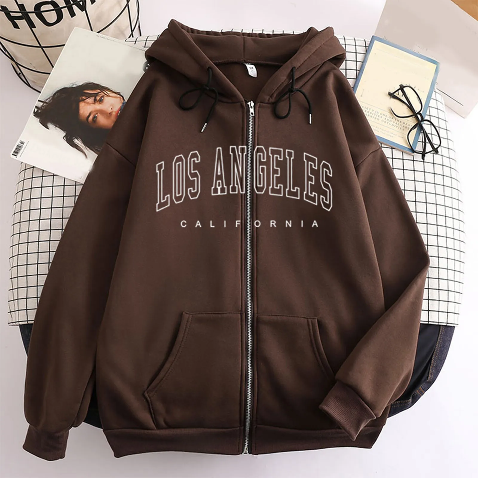 

Los Angeles Creative Art Word Printed Women Hoody Simple Pocket Hoodie Fashion Autumn Pullover Comfortable Female Sweatshirt