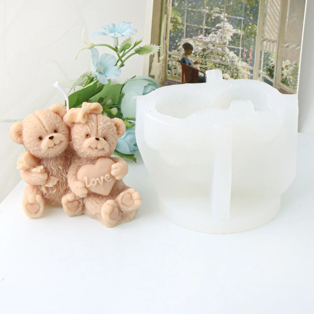 Silicone Mold Silicone Candle Mold Aromatherapy Candle Mold 3D Teddy Bear Silicone Scented Candle Mold Lover Couple Bears Resin Painting Plaster Clay DIY Tool Valentine's Day Home Decor