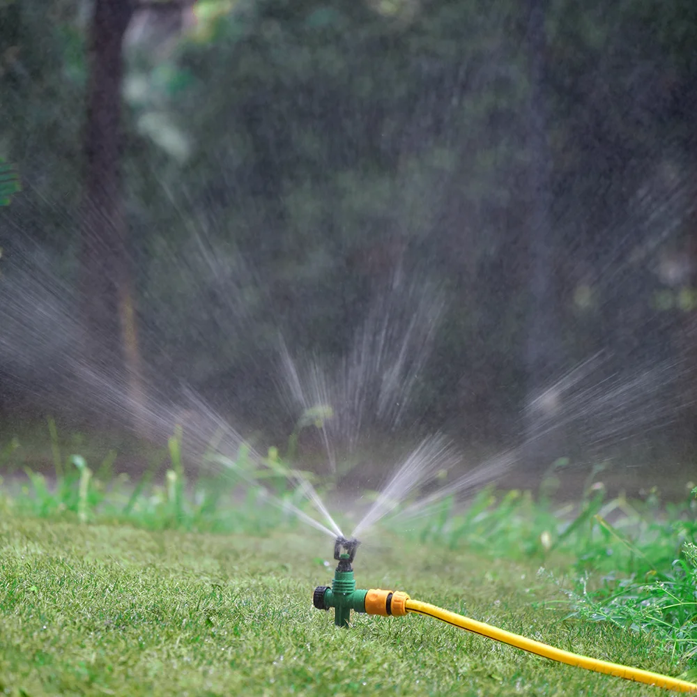 Garden Sprinkler 1/2" 3/4" Male Thread Automatic Rotating Sprinkler Scattering Nozzle 360 Degree for Garden Lawn Vegetable Planting
