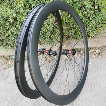 700C T1000 Raggio in carbonio Super leggero 28mm 30mm Disco largo Set di ruote in carbonio profondità 30mm 35mm 40mm 45mm 50mm 55mm 60mm DT240S set di ruote