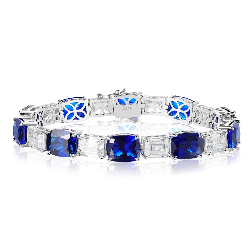 

New Royal Blue Bracelet 8 * 10 Full Diamond Women's Personalized Fashion Temperament Rich Woman Style