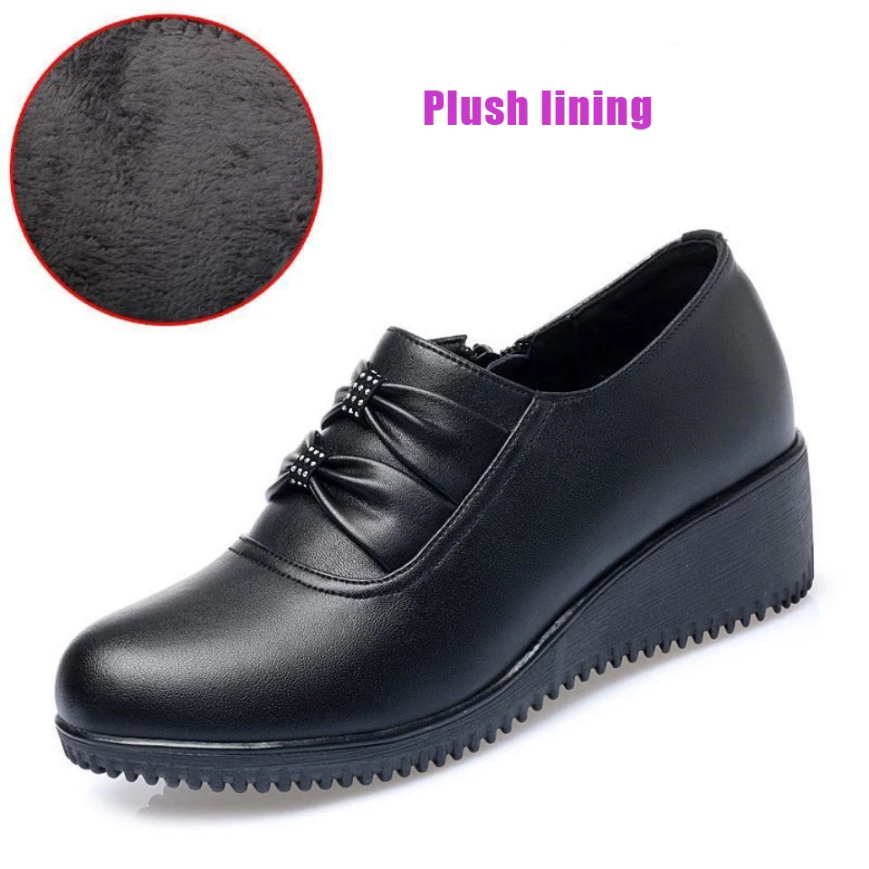 New Arrival Mom Wedges Platform Shoes for Women 2022 Black Leather Sneaker Woman Nurse Shoes Summer Flats