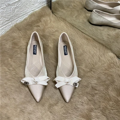 Bow Pointed Single Shoes Women's Flat Ballet Women's Shoes Spring 2022 New Versatile Soft Sole Bridesmaid Shoes Large Size 46 5